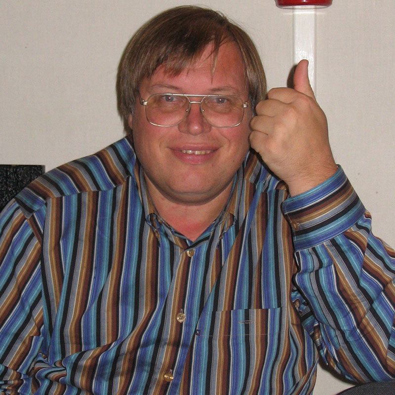 Сергей Деревянко